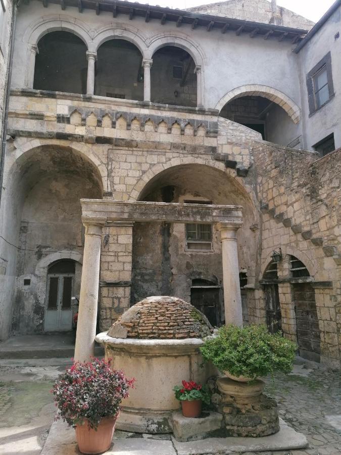 דירות טרקיניה Casa Del Palazzo Del Marchese מראה חיצוני תמונה